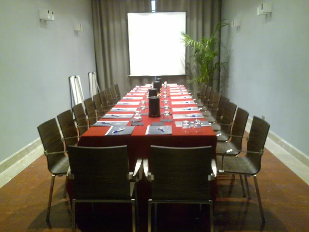Hotel Porta Felice&Spa Palermo 4*,